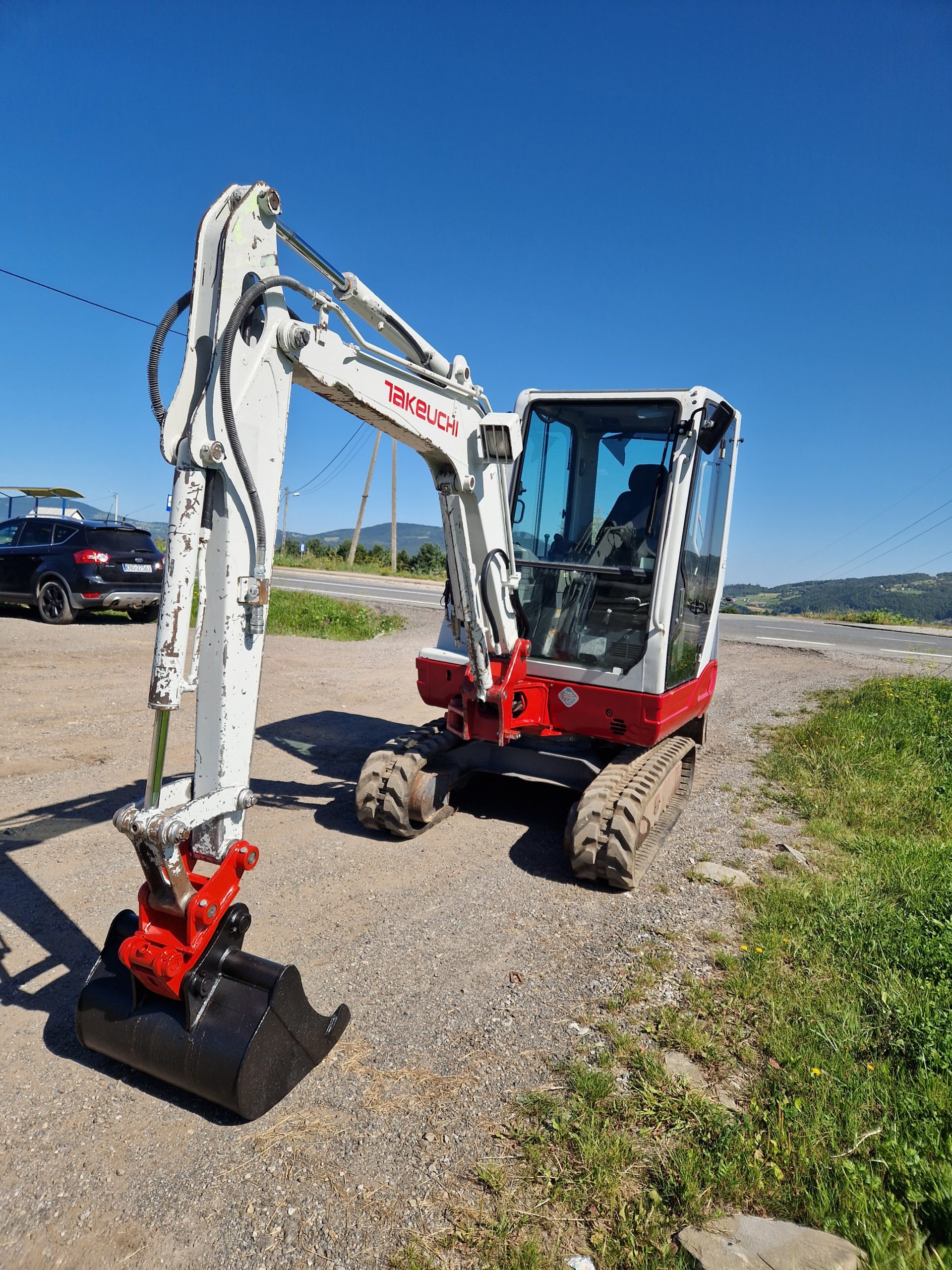 Minikoparka Takeuchi TB 228 - obrazek 3