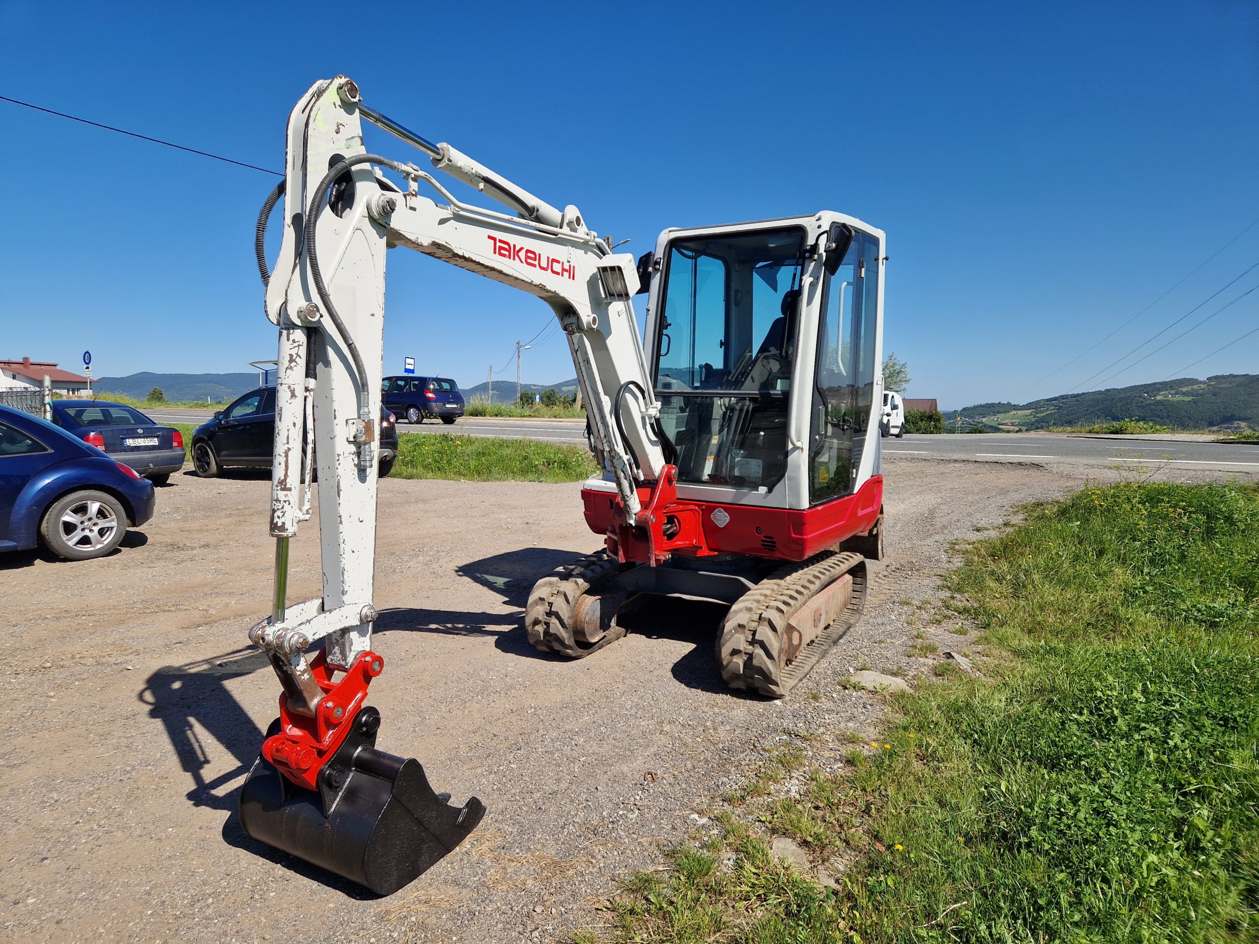 Minikoparka Takeuchi TB 228 - obrazek 4