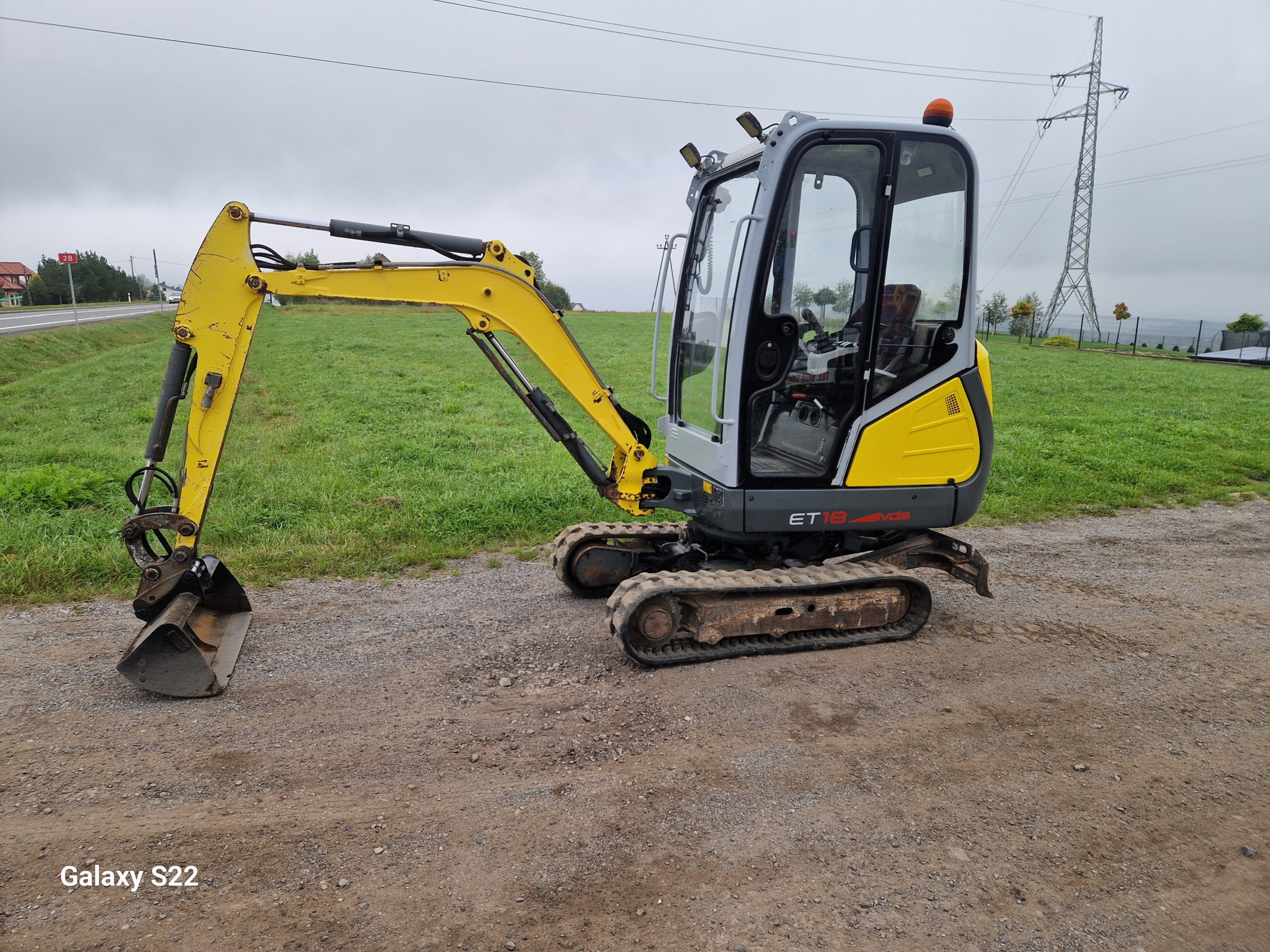 Minikoparka Wacker Neuson ET18 - obrazek 3