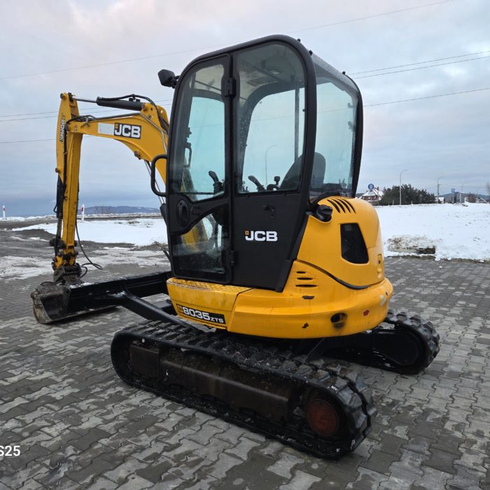 Minikoparka JCB 8035