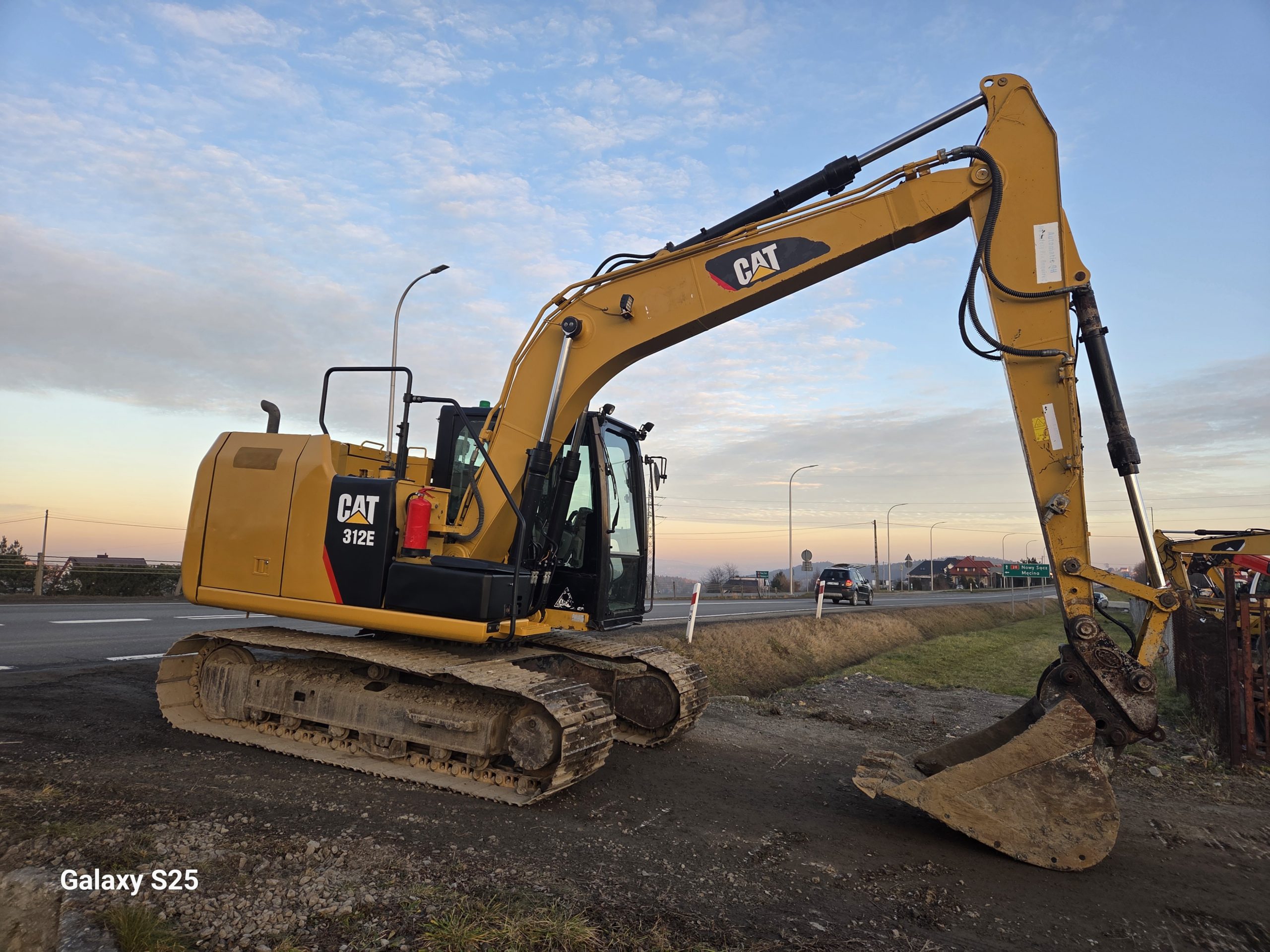 Koparka gąsienicowa Cat 312 E - obrazek 4