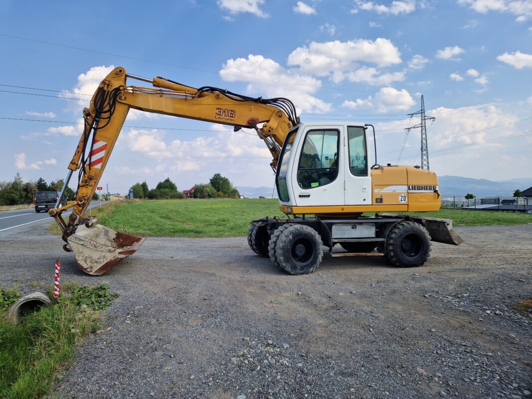 Koparka kołowa Liebherr 316
