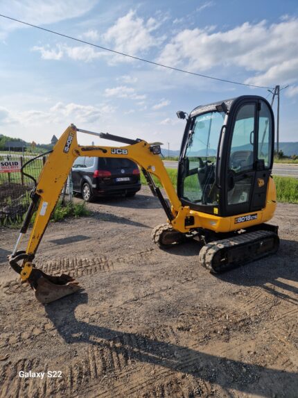 Minikoparka JCB 8018