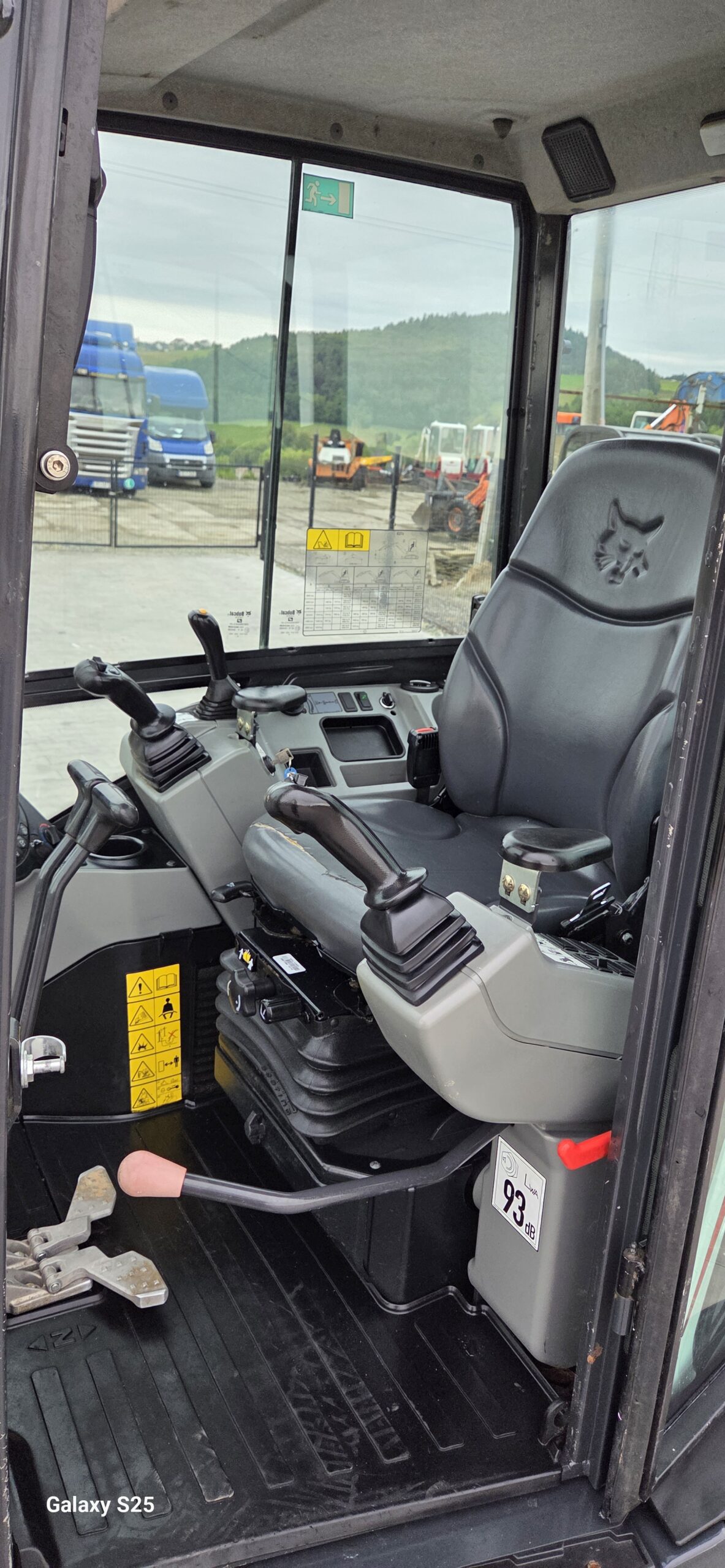 Minikoparka Bobcat E27-Z - obrazek 3