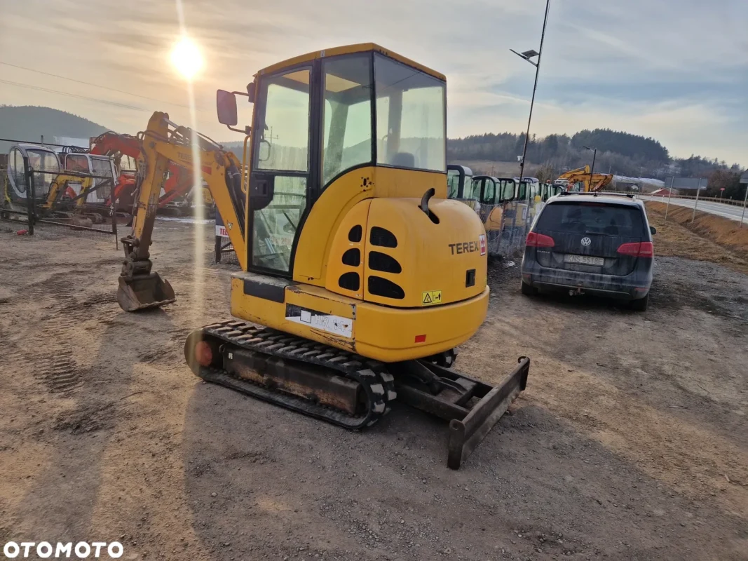 Minikoparka Terex HR14
