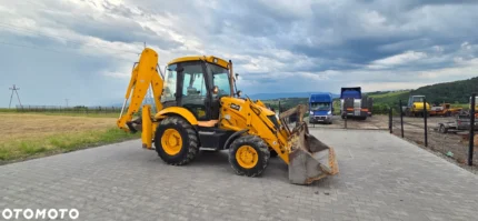 Koparko-ładowarka JCB 3CX
