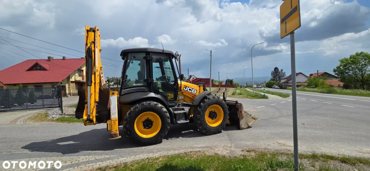Koparko-ładowarka JCB 4CX